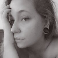 TrixNTreatz webcam model