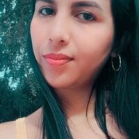 Amelia_Allenn's Offline Chat Room