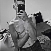 YawningDraft48 webcam