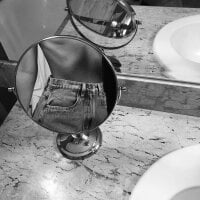 unicornbabyyy Offline chatroom