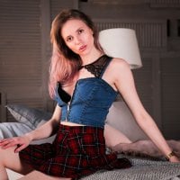 BellaPorter's Offline Chat Room