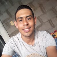 javier_cock_latin's Offline Chat Room