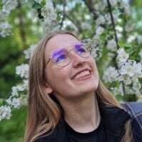 JulianaBeachern Offline chat-huone