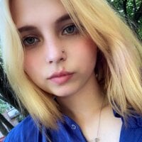 MelissaMelly's Offline Chat Room