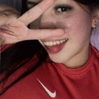 Lara17_'s Profile Pic