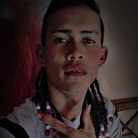 001HENRYAlejandro's Avatar Pic