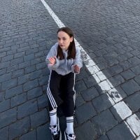 Mila_Milano model avatar