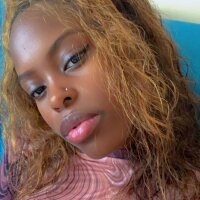 Zuri_Crawford