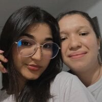 Kriss_and_Melody webcam