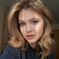 Offline chatovací místnost LolaMiles