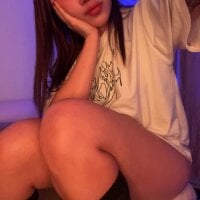 Im_Valen_Cute webcam model