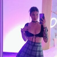 Ariieel_Blossoom5 webcam