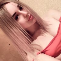 Bella_Stars' Offline Chat Room