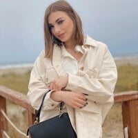 Francheska___'s Profile Pic