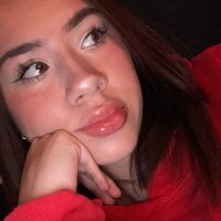 Im_Valen_Cute webcam