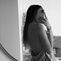 sophie_terner's Offline Chat Room