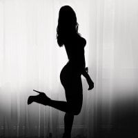 Meganmewet's Offline Chat Room