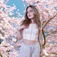 RebeccaNoonsのオフラインチャットルーム