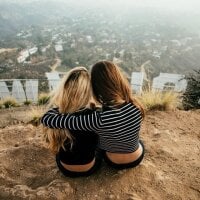 ArinaBetty's Offline Chat Room