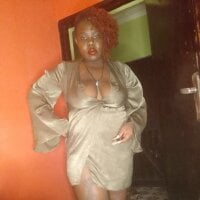 thickdarkeboni's Offline Chat Room