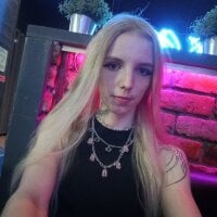 AngelaFergus' Offline Chat Room