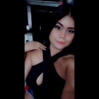 Zaraandvaleria offline chatrum