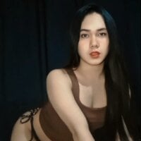 hotselenaxxx webcam