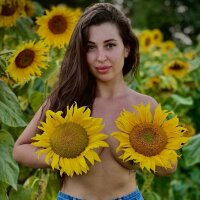 Sofia_Rox's Offline Chat Room