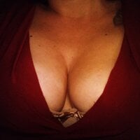 Yasmine_PTn Offline chat-huone