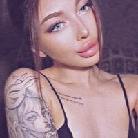 Karolina_Kar's Avatar Pic