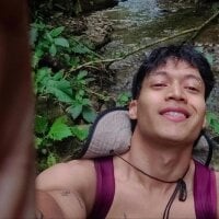 ashlynxzu's Offline Webcam Chat