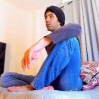JohanyLatino webcam
