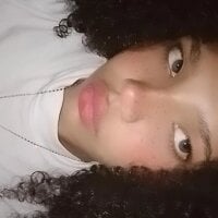 Ali_dirtyextreme01's Offline Chat Room