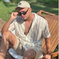 Henry_villa23 webcam model