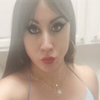 Lovertoyou1 webcam
