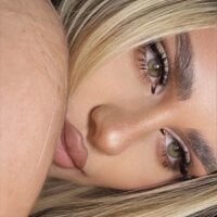 KayaAzur webcam model