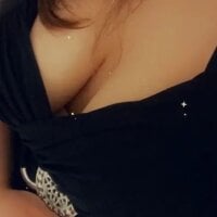MysteriousScarletteXX webcam model