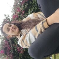 Aleja_Forero's Offline Chat Room