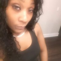 LaceyMendozaxoxo's Offline Chat Room