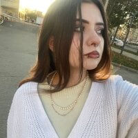 MaryMoorre webcam model