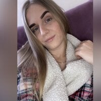 Bilik Sembang Luar Talian LaurieShiny