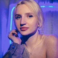 JaklinRoses' Profile Pic