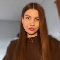 Leah_Blaze webcam