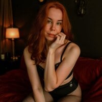 Elsa_Redwood webcam model