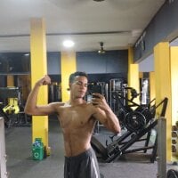 Axton_Vera1 webcam model