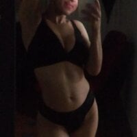 lolitaaqueen webcam model