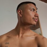 Golden_boy_03 webcam