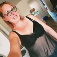 roughuprabbit2 Chat Room offline