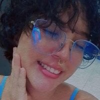 ari_thompson webcam model