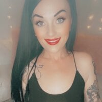 VegasCumQueen's Offline Chat Room